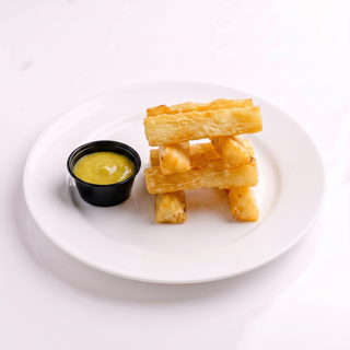 Yuca a la Huancaina